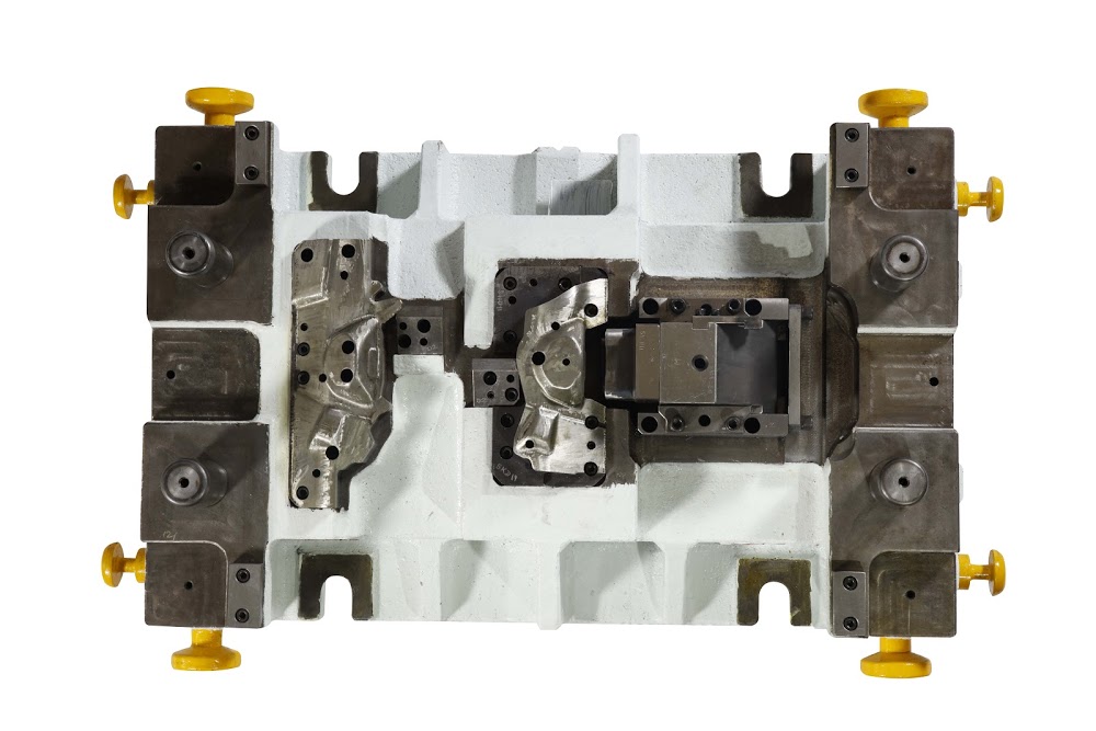 > </div>
<div class=